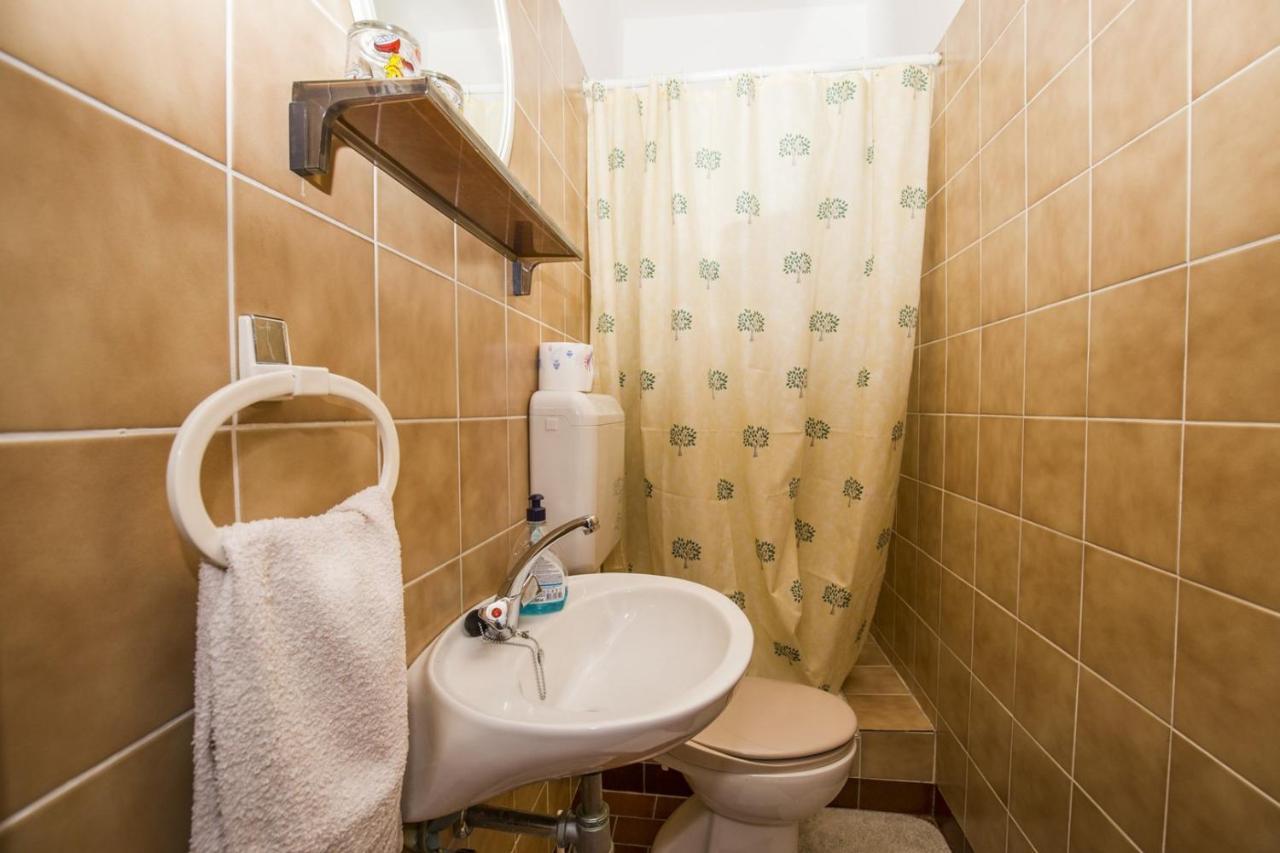 Rooms Padovan Banjol 외부 사진